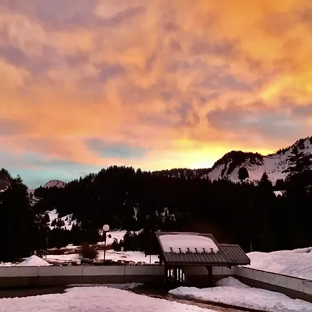 Au Sommand Au Pied Des Pistes Mieussy